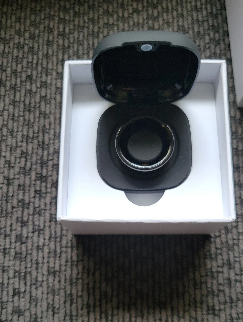 NIB Size 10 HiVisuals Black Smart Ring